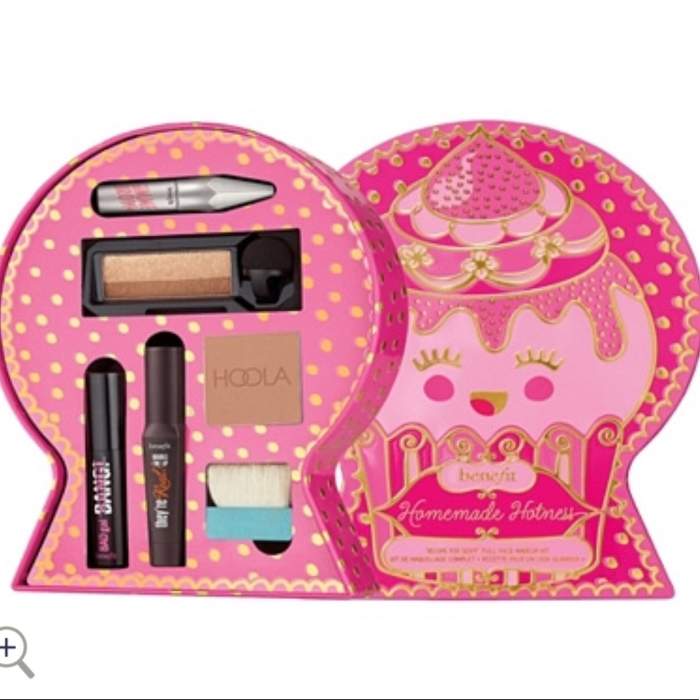 Benefit Makeup Kit - Brand New